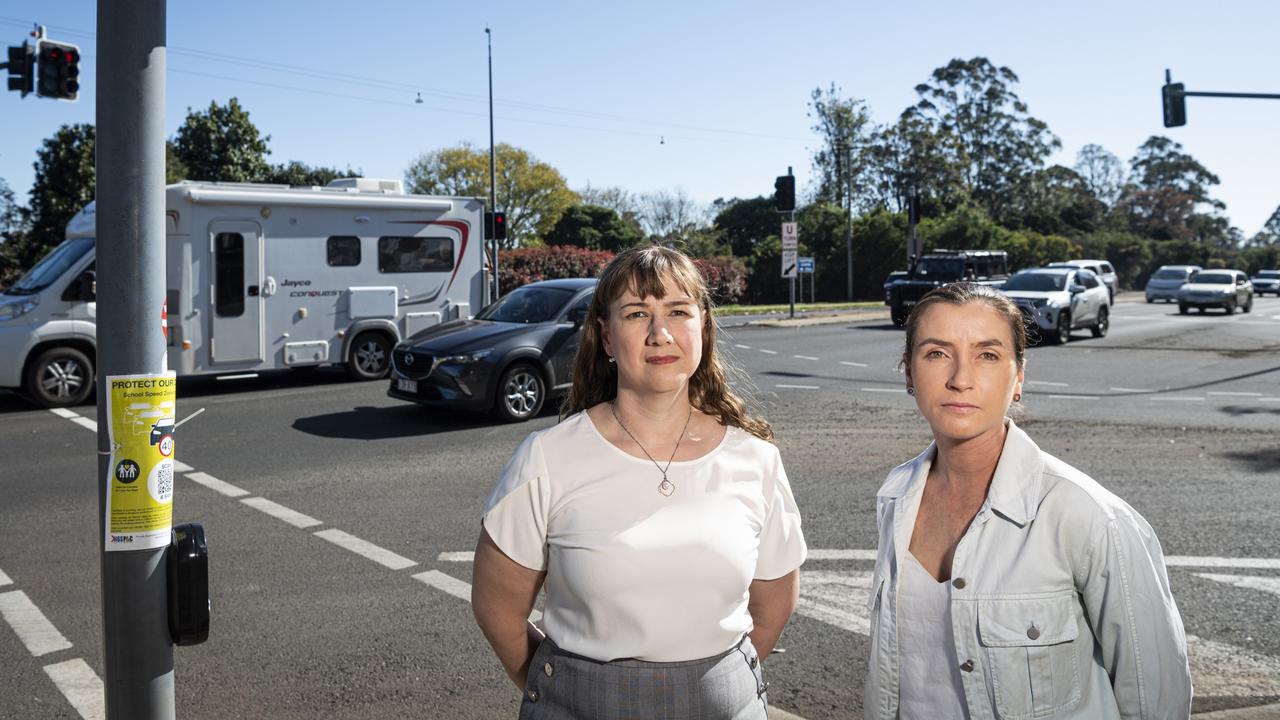 Highfields State School P and C treasurer Marguerite Hannant (left) and member Sheridan Fuller as the P and C petition for the New England Highway speed limit to be dropped to 40km/h to create a school zone, Thursday, August 29, 2024. Picture: Kevin Farmer