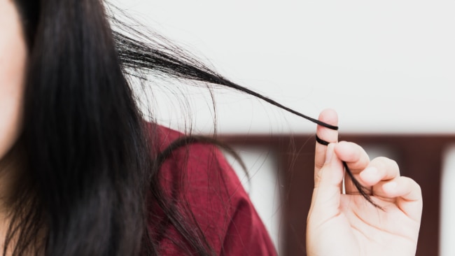 Everything you need to know about trichotillomania. Image: iStock