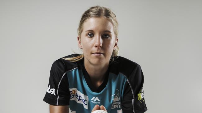 Jemma Barsby has become an online star for the Brisbane Heat following the start of the WBBL last week — she can bowl with both arms. Pic Mark Cranitch.