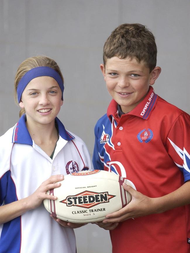 Taylor with future Australian touch representative Ashleigh Kearney, after they were both named in primary school touch rep teams in 2007.