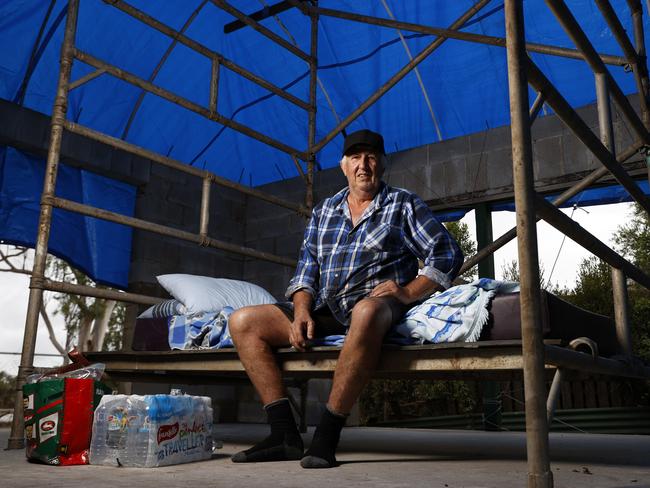 Stewart Rofe 61, living in the construction site of his new home on Bank St in North Woodburn. Picture: Jonathan Ng