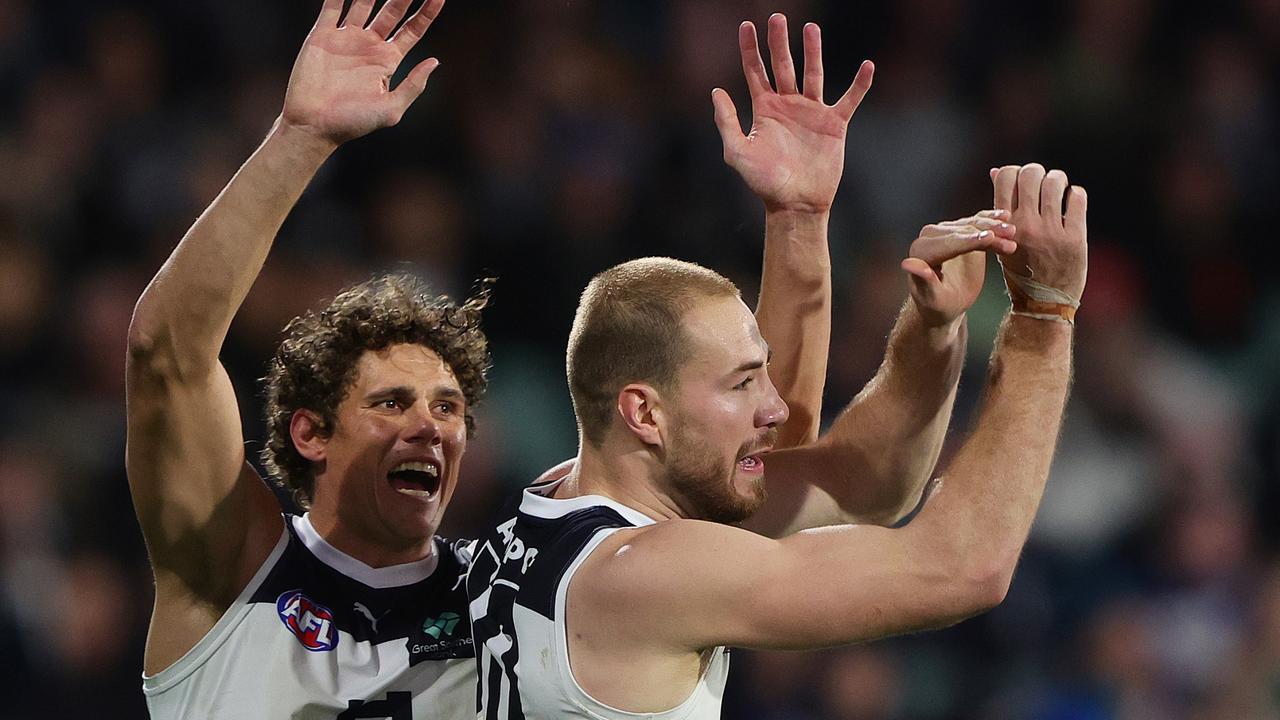 Curnow scoffs at trade talk as pressure mounts on battling Blues