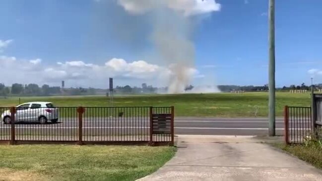 Vehicle sparks fire to side of Sunshine Motorway, Pacific Paradise