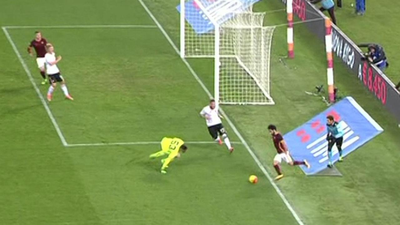 Mohamed Salah goal from byline for Roma in Serie A win over Palermo ...