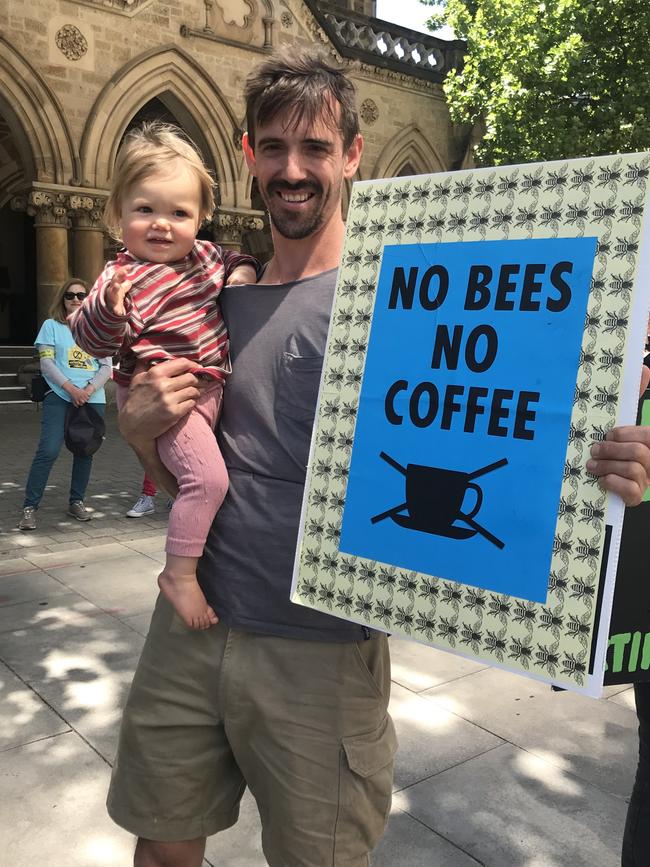 Nut bush traffic swarm extinction rebellion Tom Giles and Hazel. Picture: Dixie Sulda