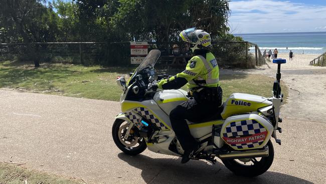 Gold Coast Police searching for 8-year-old boy who went missing at Burleigh Heads