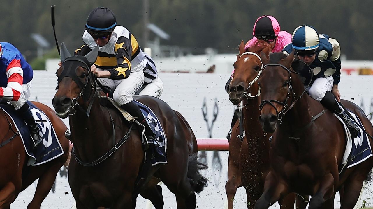 Here To Shock and Nash Rawiller (left) hold out Gringotts and Tommy Berry in the Alan Brown Stakes at Rosehill. Picture: Getty Images