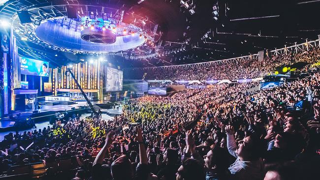 The Adelaide Crows have become the first traditional Australian sporting club to buy its own esports organisation. (AAP Image/ESL Gaming)