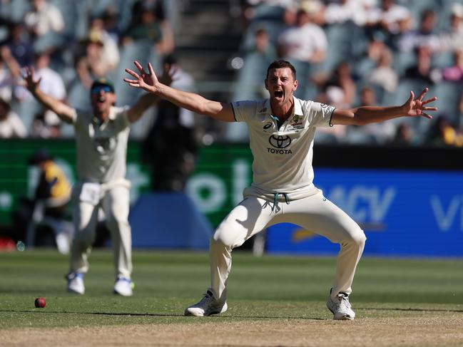Josh Hazlewood appeals unsuccessfully for the wicket of Mohammad Rizwan during the 2023 Boxing Day test at the ‘G. Picture: Michael Klein