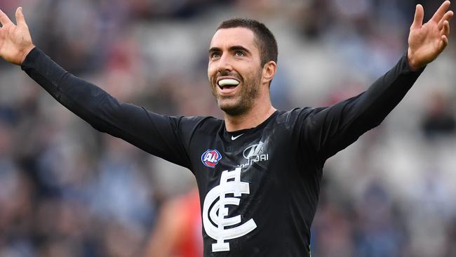 Kade Simpson of the Blues reacts after the Round 6 AFL match between the Carlton Blues and the Sydney Swans at the MCG in Melbourne, Saturday, April 29, 2017. (AAP Image/Julian Smith) NO ARCHIVING, EDITORIAL USE ONLY