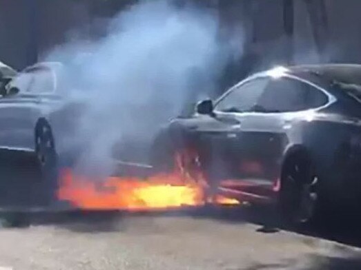 A Tesla car on fire in California in this image captured by actor Mary McCormack. Photograph: marycmccormack/Twitter