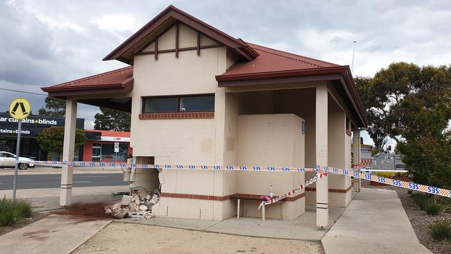 Structural damage to the toilet block on Ormond Rd and Garden St in East Geelong. Picture: SES Geelong Unit Facebook.