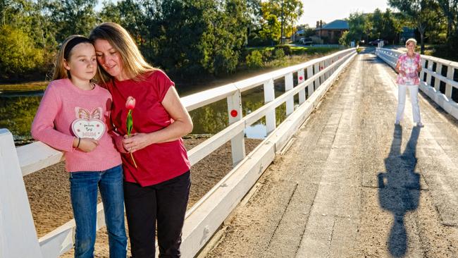 Leanne Mansell from Wodonga with her daughter Delaneyand Leanne’s mother, Judy Lafferty from Albury. Picture: Simon Dallinger