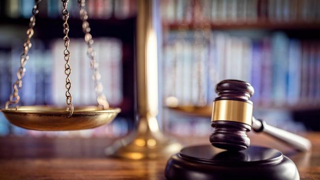 A family law judge has insisted a couple resolve their dispute via arbitration,