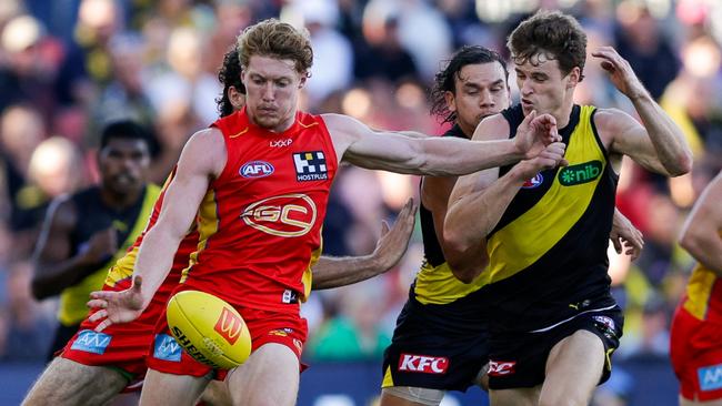 GOLD COAST, AUSTRALIA - MARCH 09: Matt Rowell of the Suns in action during the 2024 AFL Opening Round match between the Gold Coast SUNS and the Richmond Tigers at People First Stadium on March 09, 2024 in Gold Coast, Australia. (Photo by Russell Freeman/AFL Photos via Getty Images)