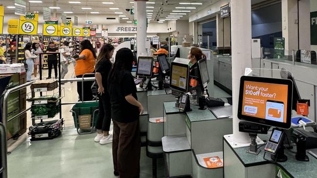 Woolies photo exposes rare supermarket feature Aussies want. Picture: Reddit