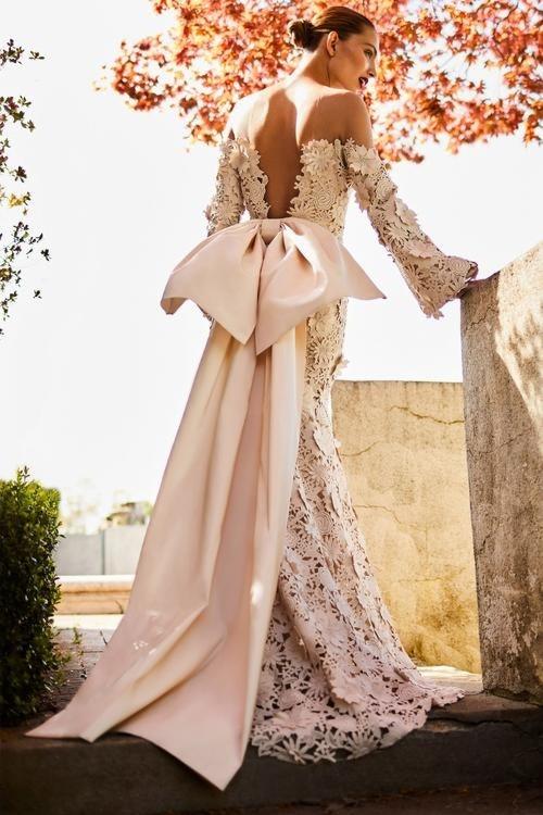 Johanna ortiz shop wedding dress