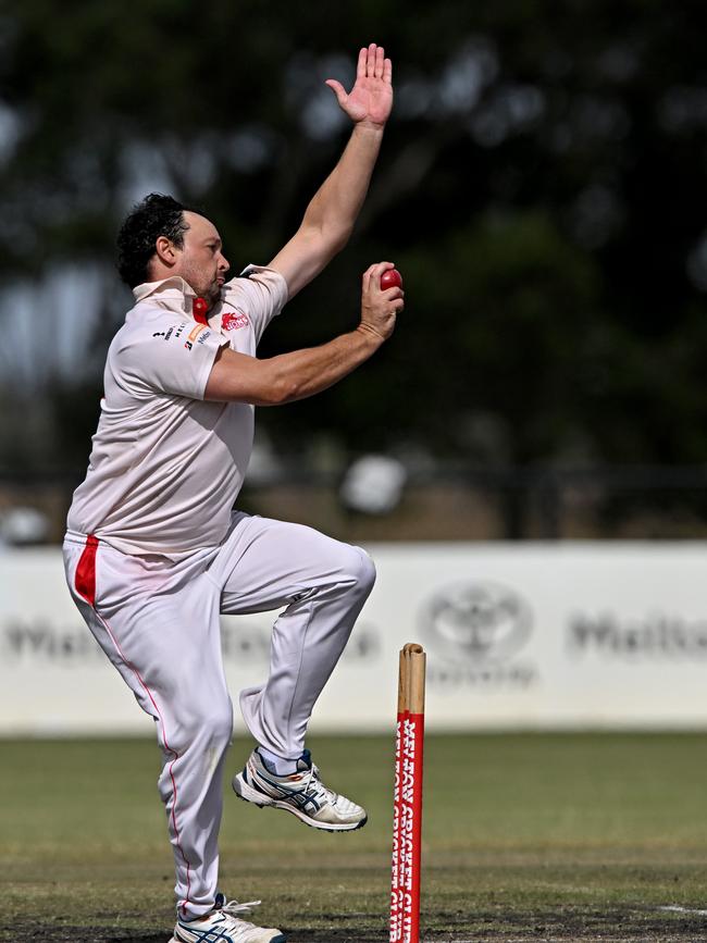 Melton’s Brad Jones bowling against Box Hill on Saturday. Picture: Andy Brownbill