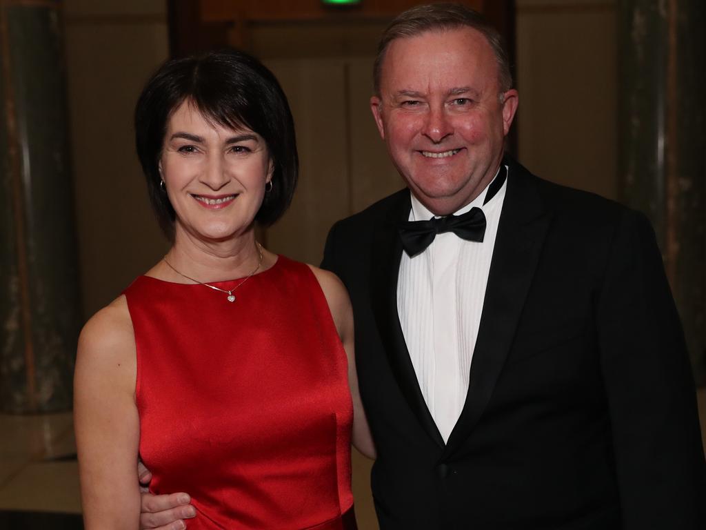 Anthony Albanese Splits From Wife Carmel Tebbutt After 30 Years | News ...