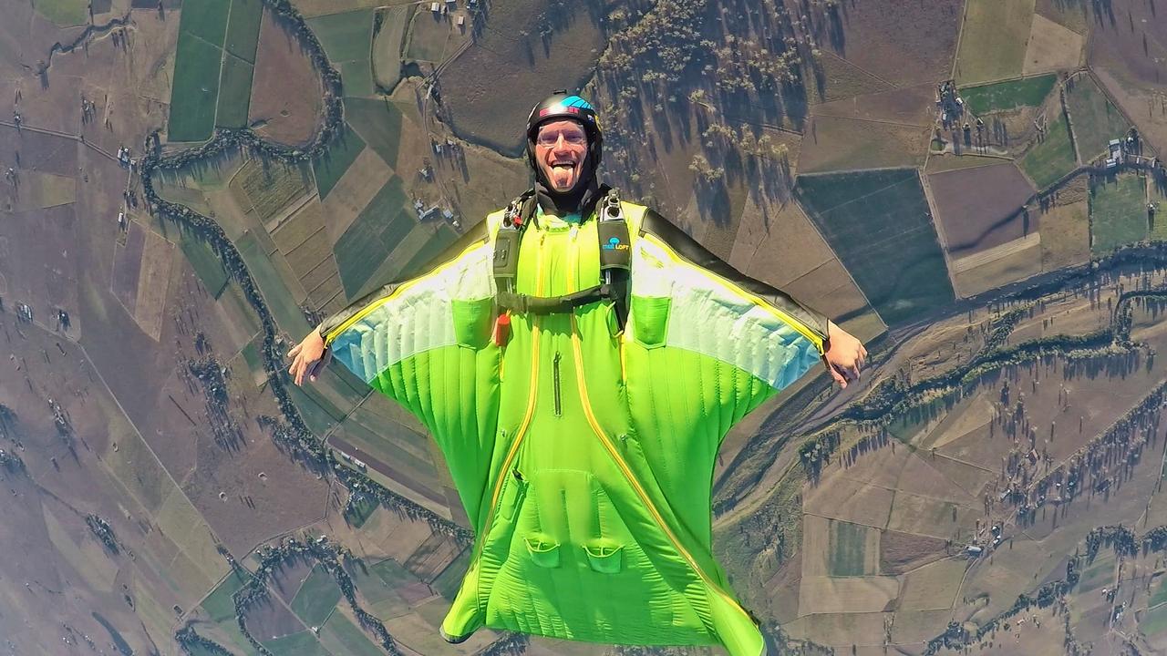 Chris Byrnes broke three national records at the Austrlian/New Zealand National Skydiving Championships.