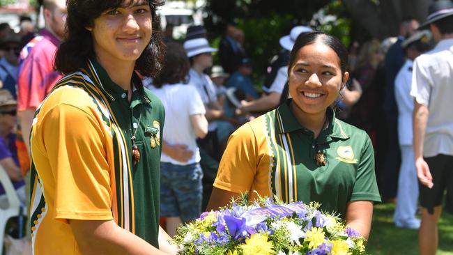 Remembrance Day at Anzac Park, Townsville 2022. Bailey Bailey Hooklyn and Ilaisaane Tuitupou from Thuringowa High. Picture: Evan Morgan