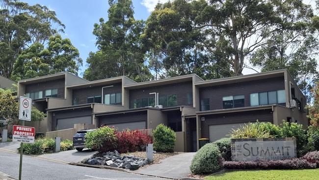 The Summit's residential area begins at the bottom of Summit Drive before winding up the hill behind the Big Banana and adjacent to the Pacific Highway.