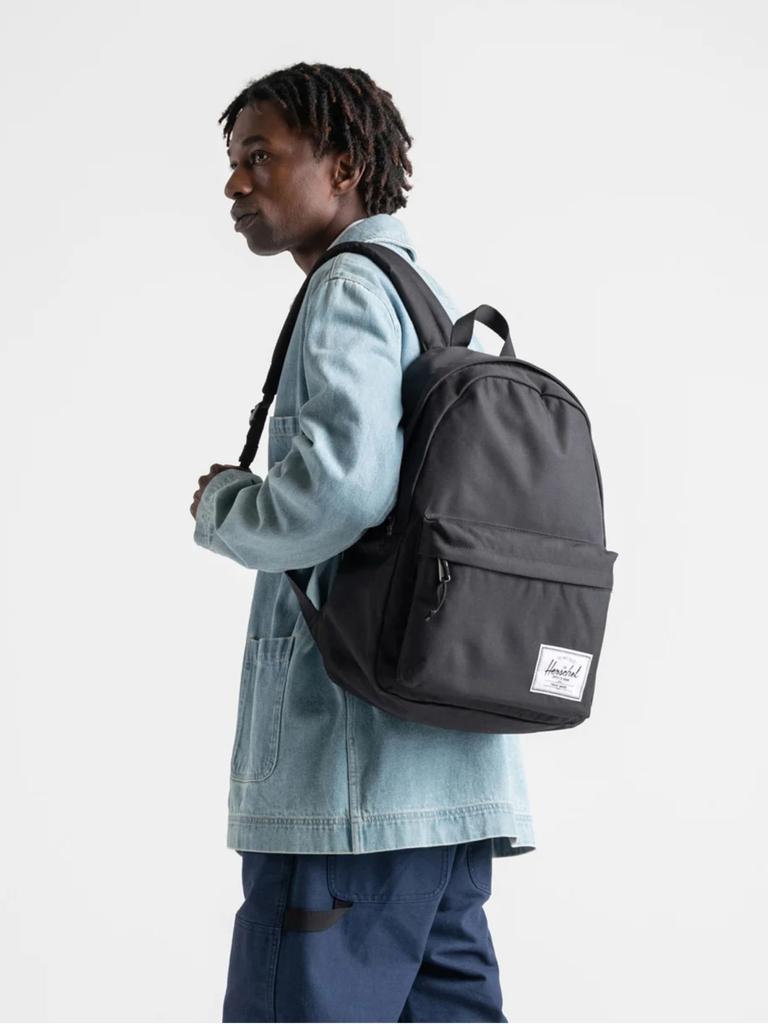 Herschel Classic Xl Backpack 26L in Black. Picture: Herschel