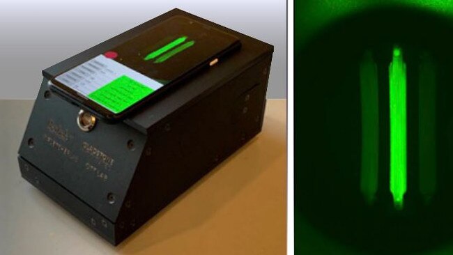 The testing device with a smartphone to detect fluroscent samples.