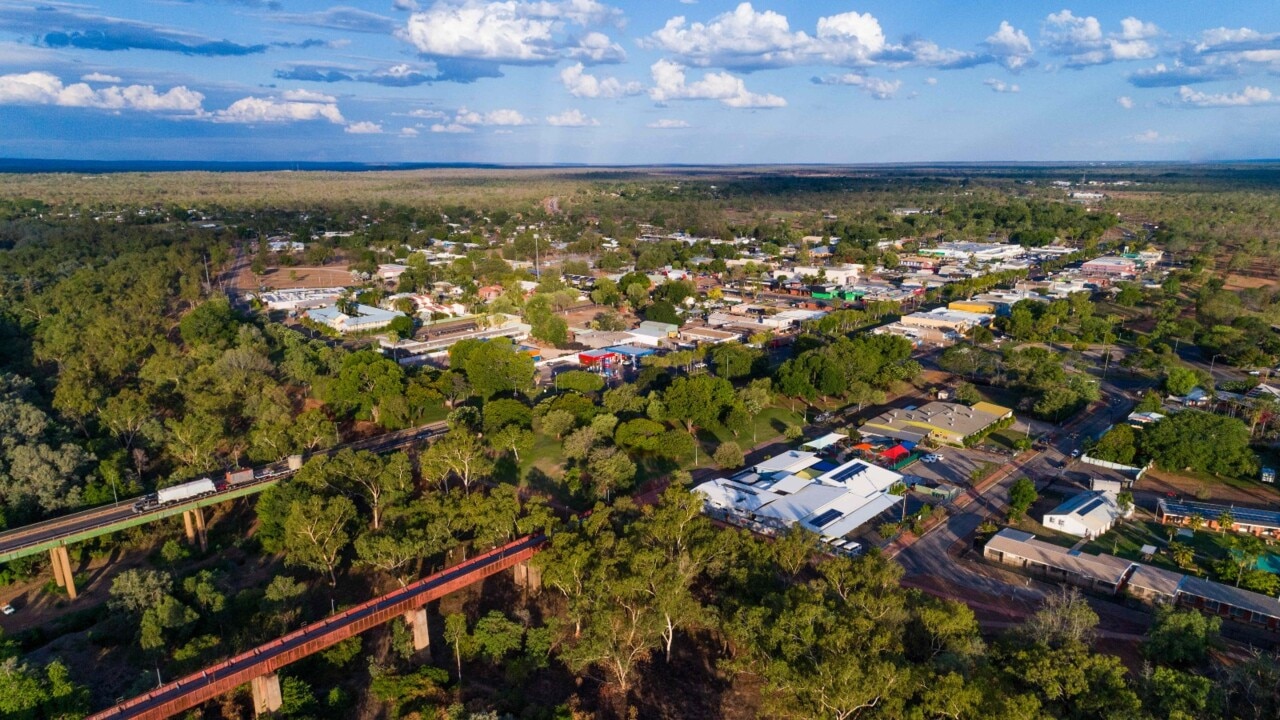 Gunner urges NT residents get Covid tested, close contacts grow to 460