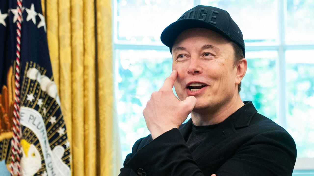 US agencies tracked foreigners travelling to see Elon Musk