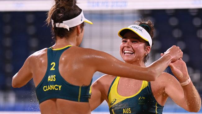 The gold medal legends behind Aussie dream pair