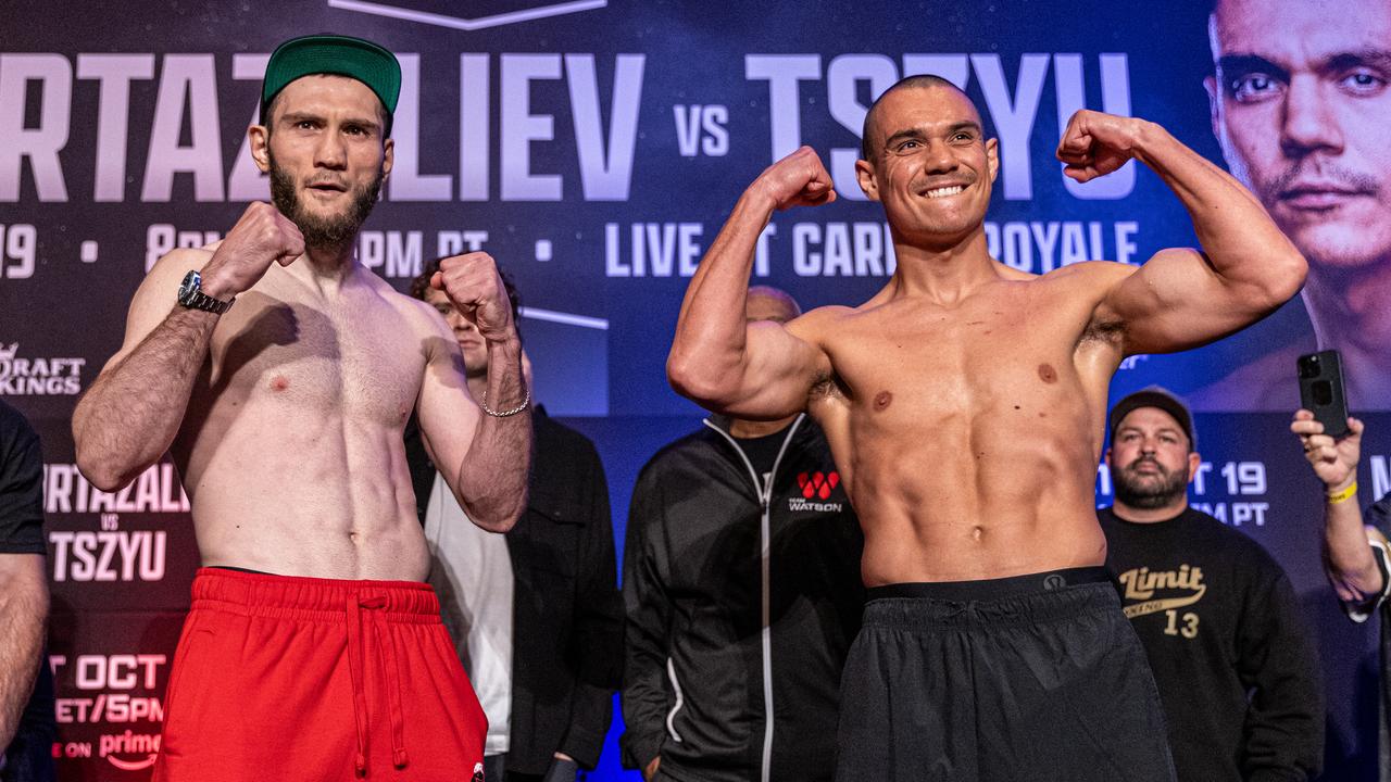 Tim Tszyu has been caught up in an entertaining hotel exchange before Fridays weigh-ins here in the US — with brash American superstar Keith Thurman shouting "sign the paperwork, baby".