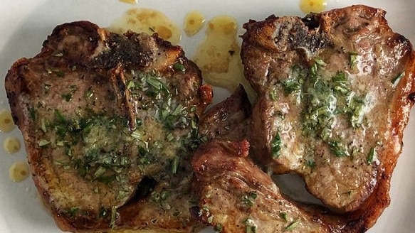 Try cooking classic lamb chops in an air fryer.