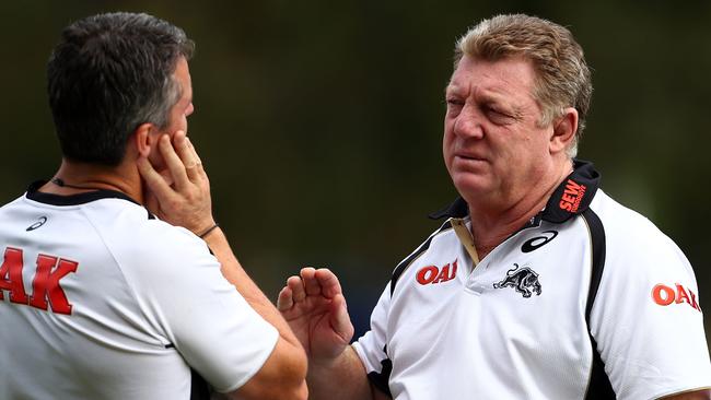 SYDNEY, AUSTRALIA - APRIL 15: Phil Gould talks with coach Ivan Cleary during a Penrith Panthers NRL training session at Sportingbet Stadium on April 15, 2014 in Sydney, Australia. (Photo by Renee McKay/Getty Images)