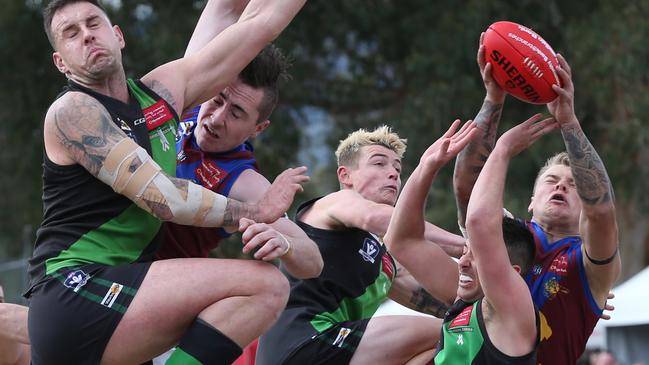 Doveton and Pakenham contest last season’s grand final. Picture: David Crosling