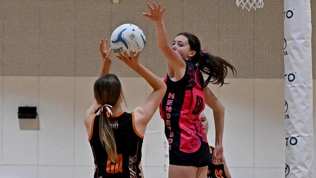 U17 Latrobe Valley v Henderson. Picture: Andy Brownbill