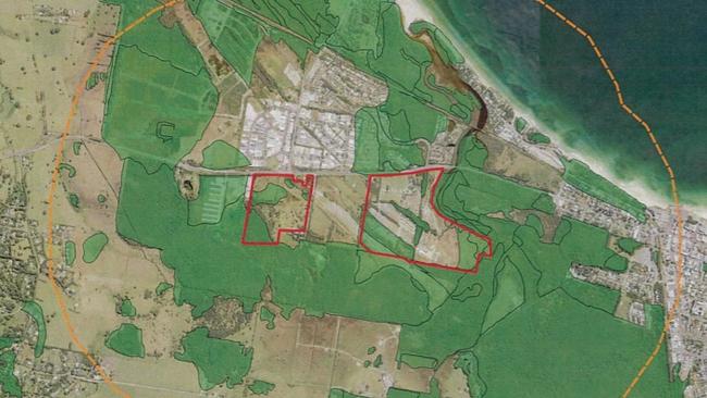 The properties (in red) which relate to the Site R & D development application for a residential subdivision in the West Byron Urban Release Area along Ewingsdale Road, close to the Byron Bay township (right).