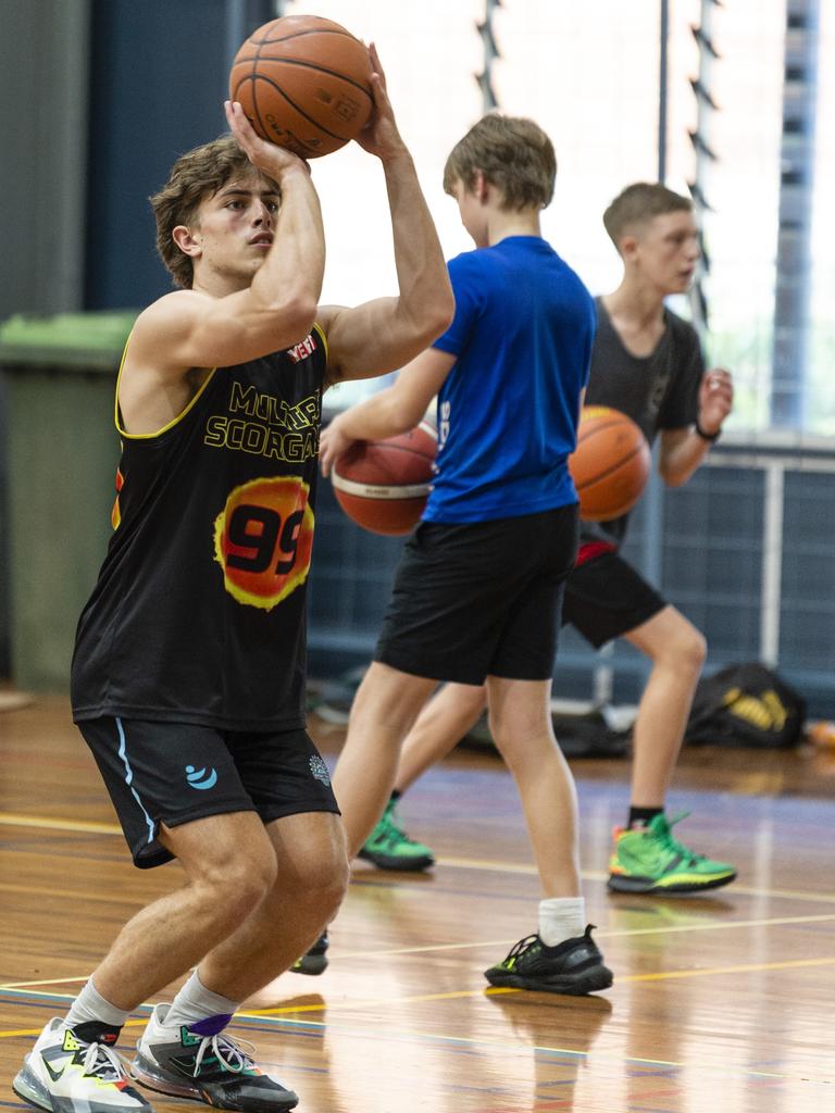 Finn McIntyre shoots during a drill at Pop Dickerson's Supercamp Australia, Monday, January 9, 2023.