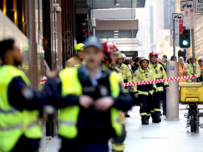 Teams of firefighters were called to the incident. Picture: NewsWire / Damian Shaw