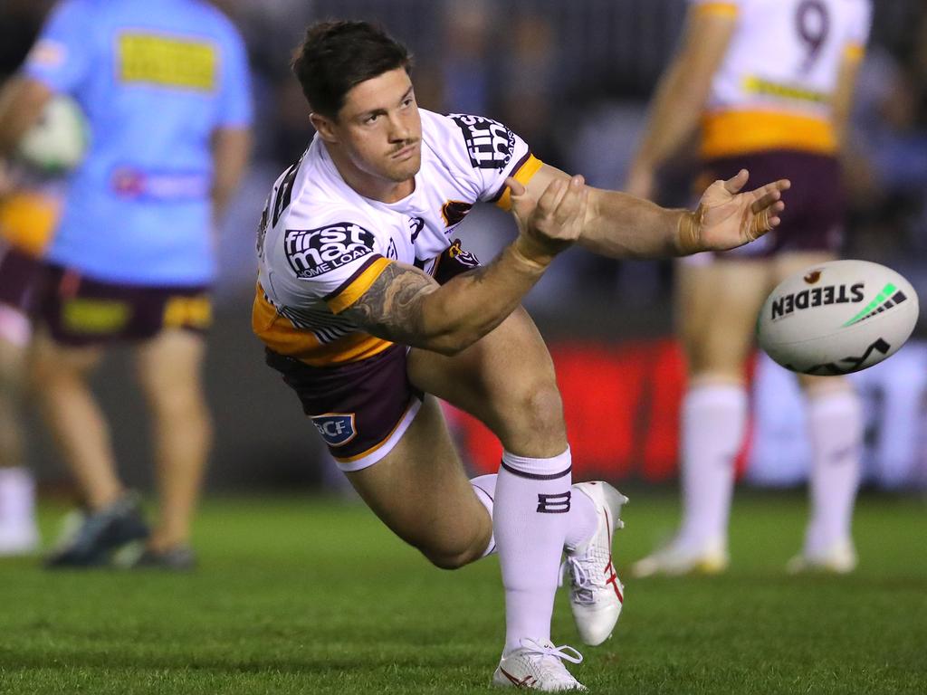 Fox League on X: I just don't think now is the time. Corey Parker speaks  on the Broncos pursuit of Ben Hunt. 