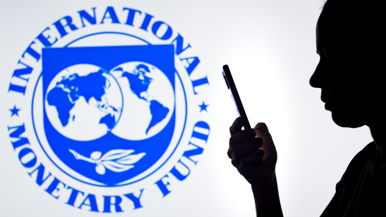 IMF backs further rate hikes from Reserve Bank