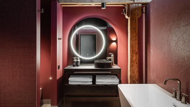 A guest bathroom at Stillwater Seven.