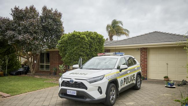 Police outside a home in Aldinga Beach, where Krystal Marshall was found dead on Friday, Sunday, Oct. 22, 2023. Picture: Matt Loxton