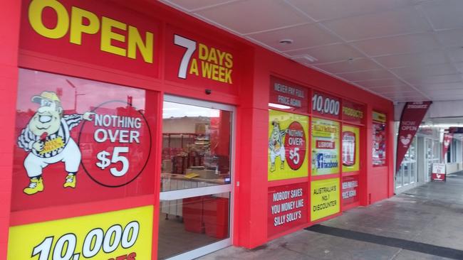 Silly Solly's first store on the Northern Rivers will open in Keen Street, Lismore next week.