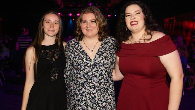 Tara Cunningham, Emma Rolfe and Lara Pinkard from Mirani State High School at the 2022 year Mocktail Dance Party. Picture: Michaela Harlow