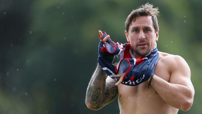 Mitchell Pearce has a calf injury.