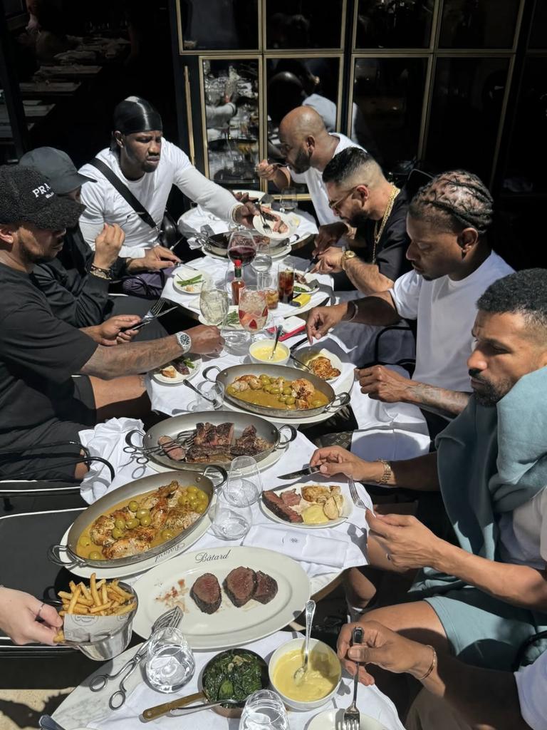 Drake dines at Maison Batard