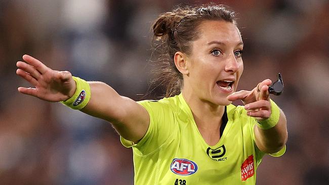 The league is again surveying female football umpires in an effort to delete a toxic culture.