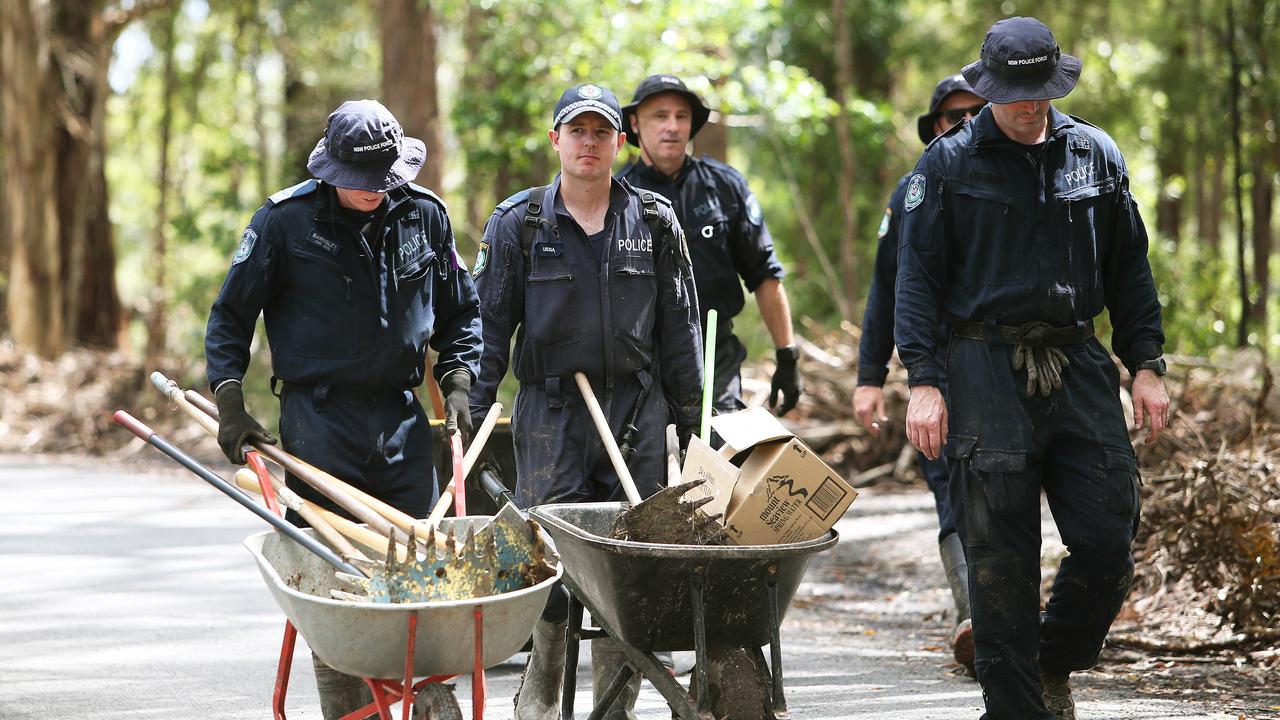 Police search near Kendall (2021). NCA NewsWire / Peter Lorimer.