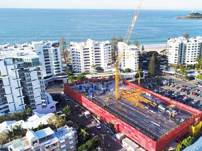 Brisbane Road carpark construction, Mooloolaba. Photo Patrick Woods / Sunshine Coast Daily.